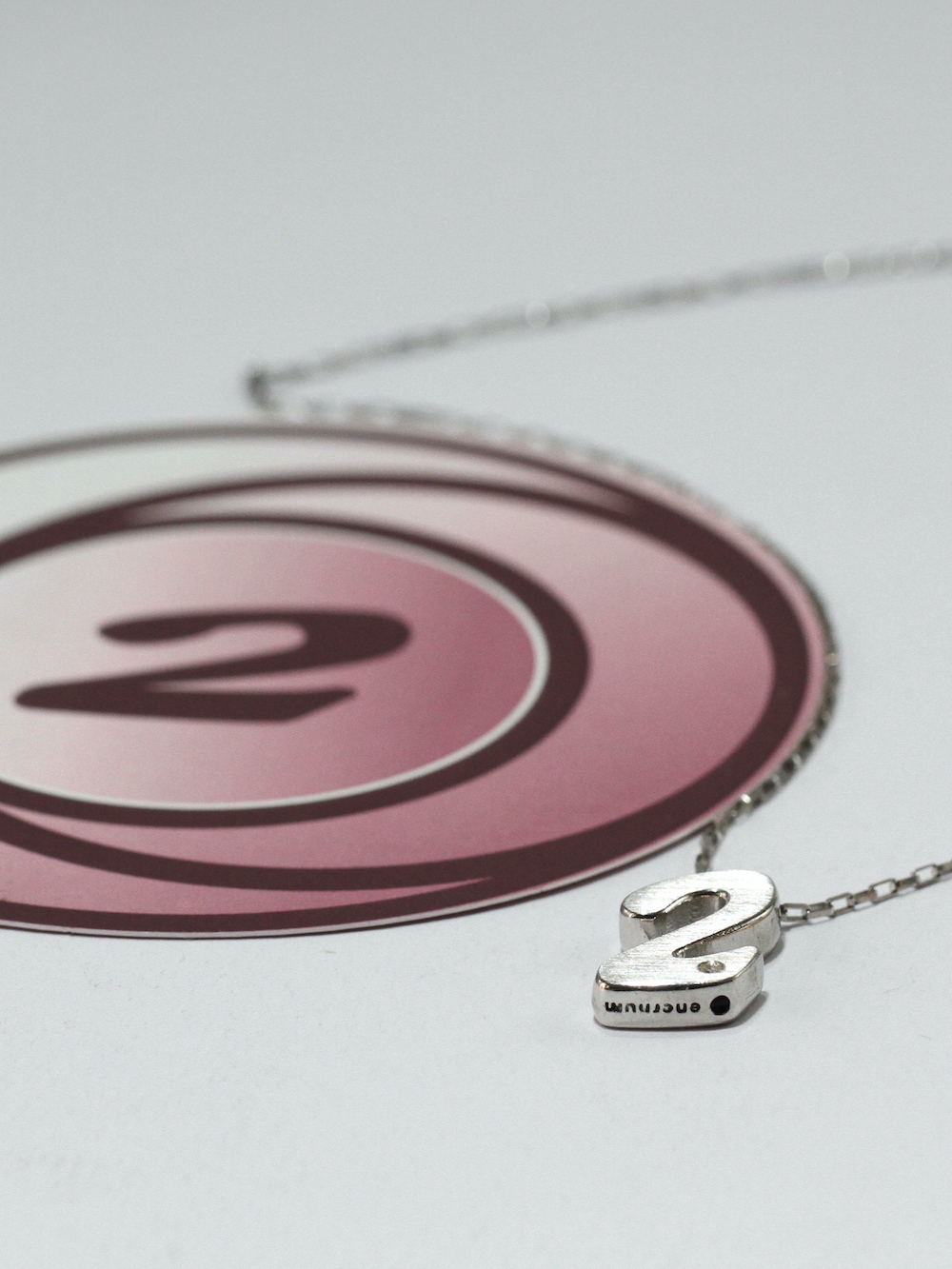 2 Diamond & Cadena (M)